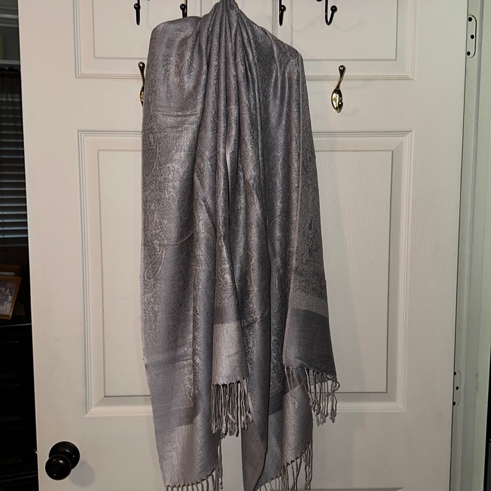 Dressy Shaw - scarf